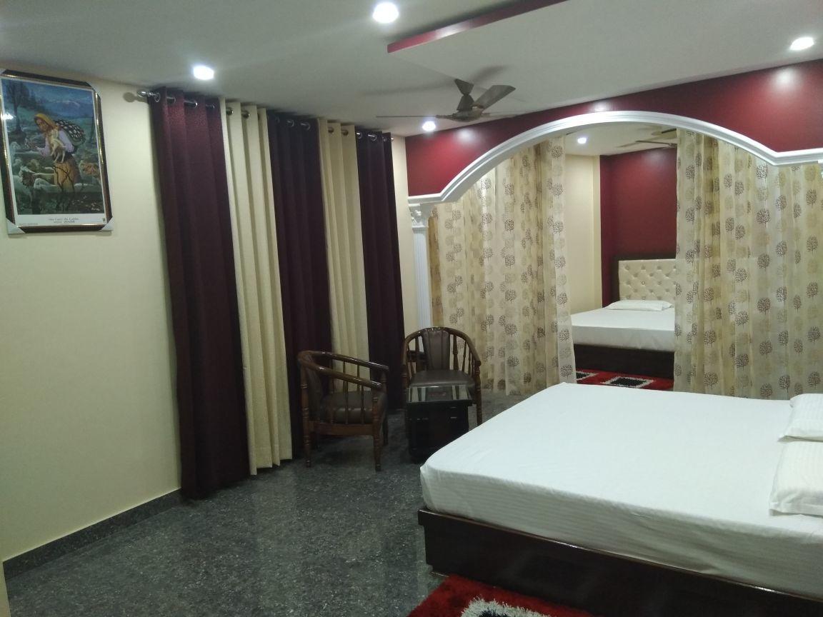 Hotel Sky Bule & Restaurant Khas Nagrota المظهر الخارجي الصورة